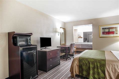 peculiar mo hotels